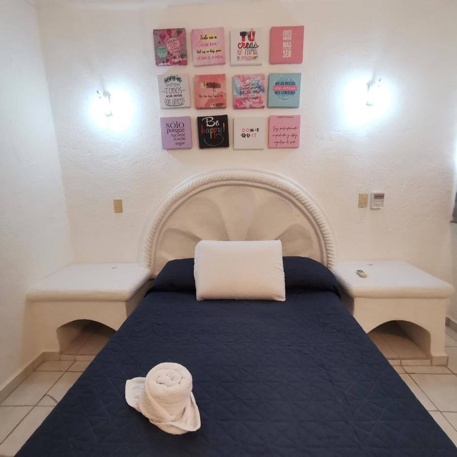2 Bedroom Apartment With A/C Wi-Fi Best Location! Zihuatanejo Exterior photo